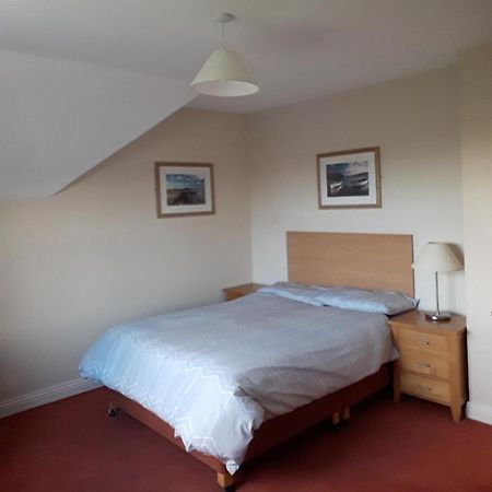 4 Bedroom Home By The Sea Cork Esterno foto