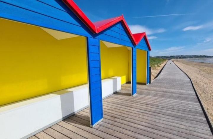 4 Bedroom Home By The Sea Cork Esterno foto